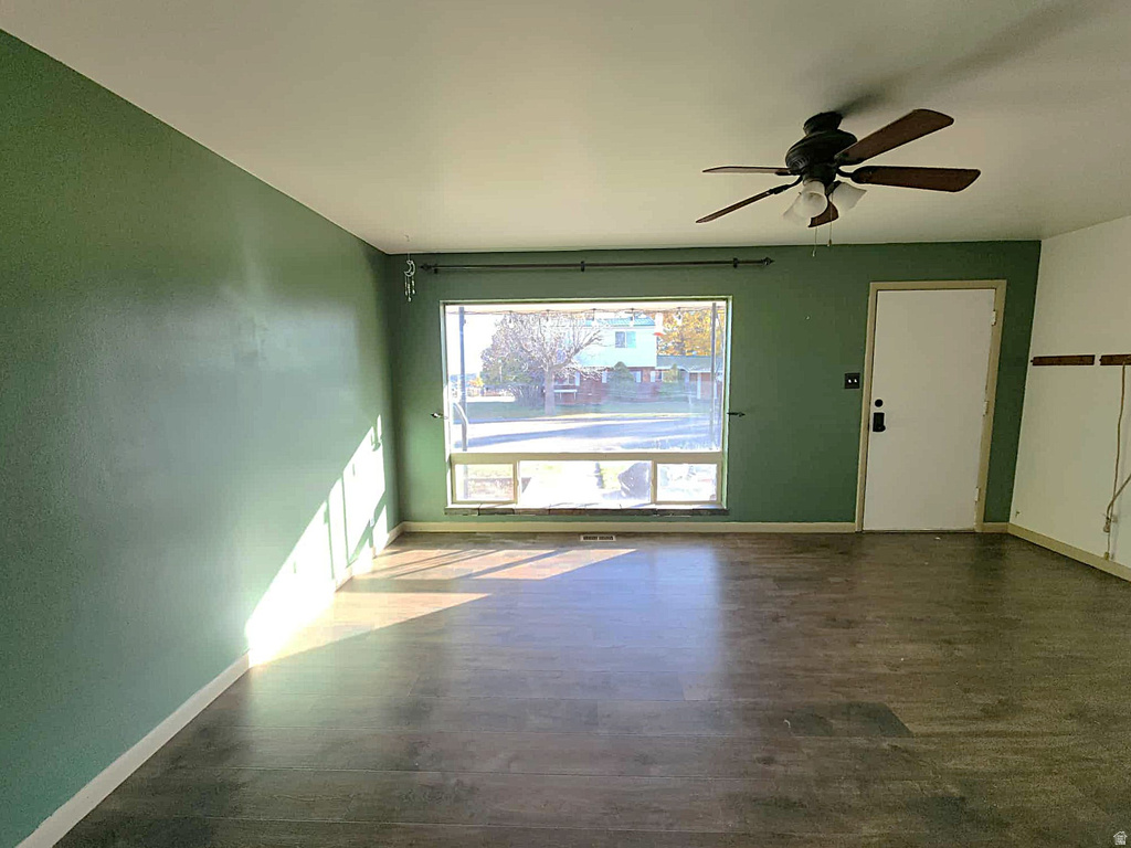 296 W 200 S Monticello, UT 84535