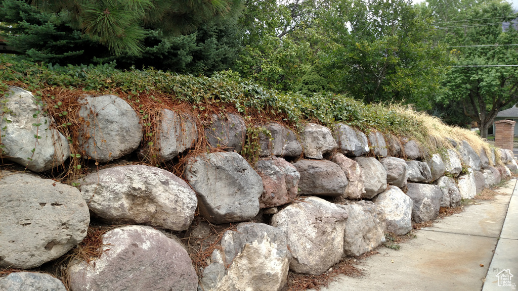 1360 S CARTERVILLE RD Orem, UT 84097