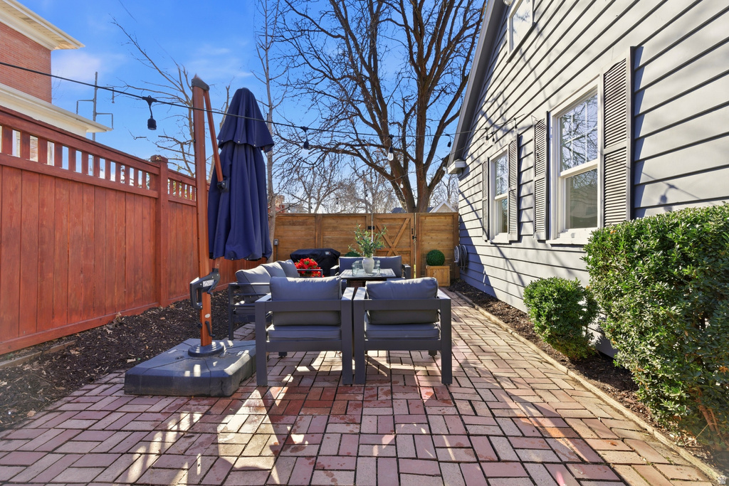 1075 E PRINCETON AVE Salt Lake City, UT 84105