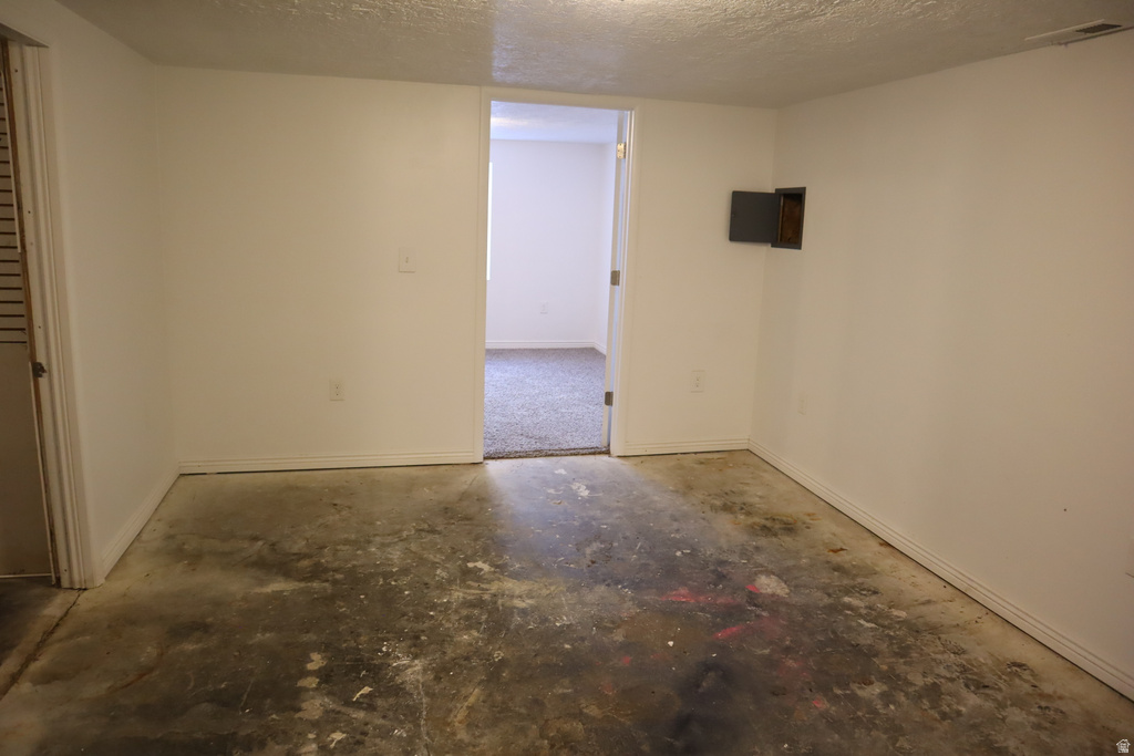 4496 W 5415 S Kearns, UT 84118