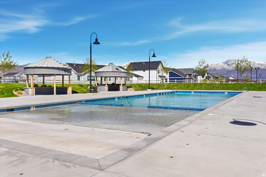 3393 W 750 N Lehi, UT 84048