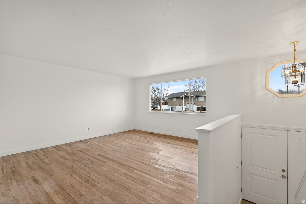 4905 S SOUTHRIDGE DR Taylorsville, UT 84129