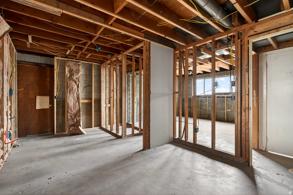 4905 S SOUTHRIDGE DR Taylorsville, UT 84129