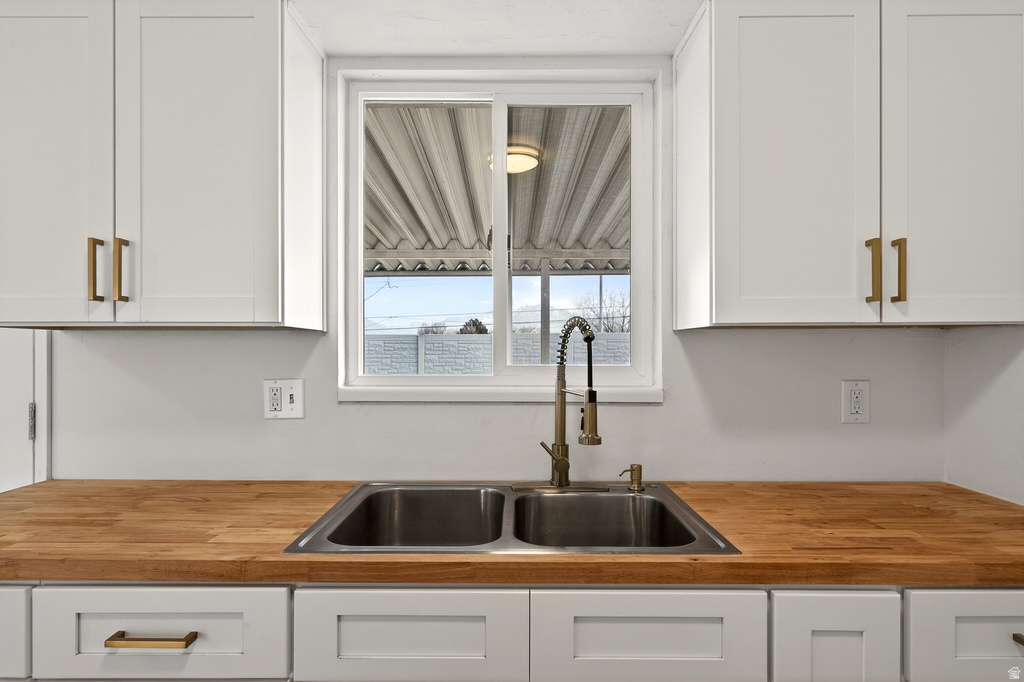 4905 S SOUTHRIDGE DR Taylorsville, UT 84129