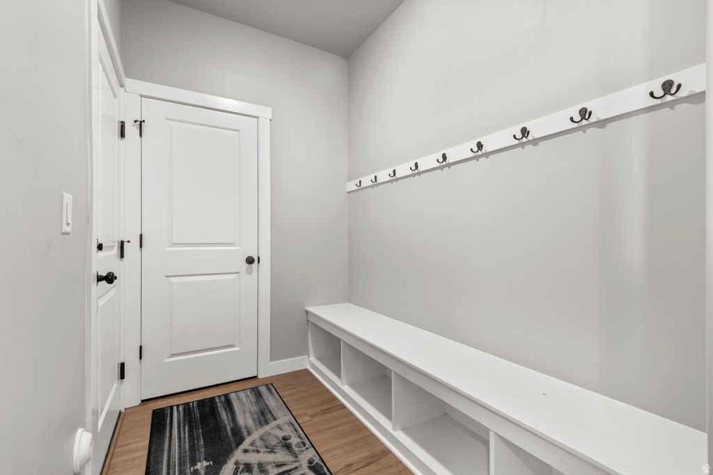 3106 W 3150 N Plain City, UT 84404