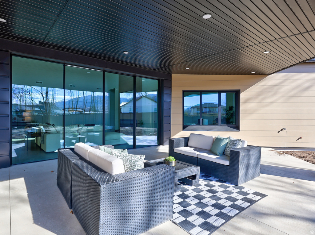 1306 E VICTOR LN Draper, UT 84020