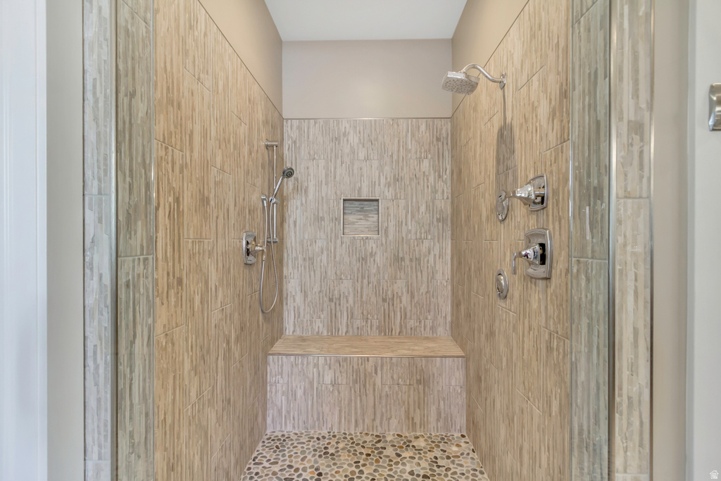 11 N TILLY CIR Kaysville, UT 84037