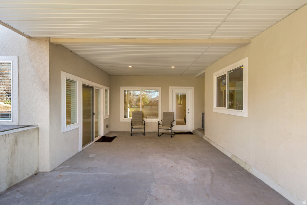 11 N TILLY CIR Kaysville, UT 84037