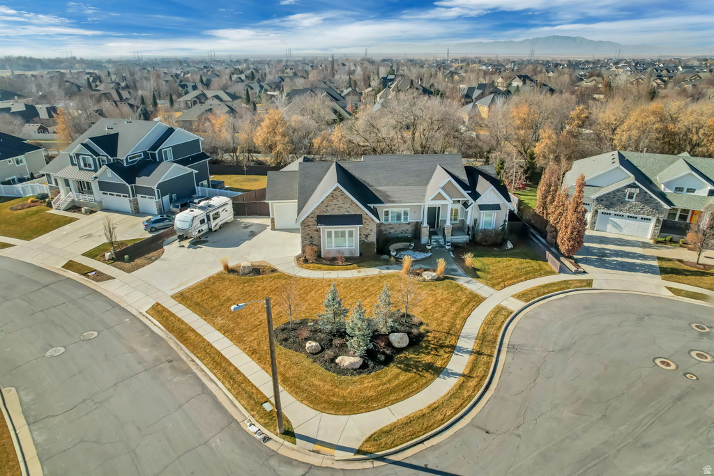 11 N TILLY CIR Kaysville, UT 84037