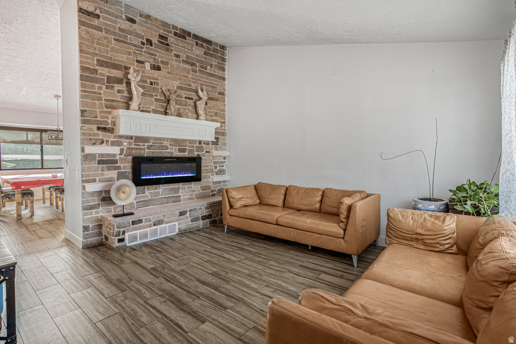 1071 AMIGA DR Salt Lake City, UT 84104