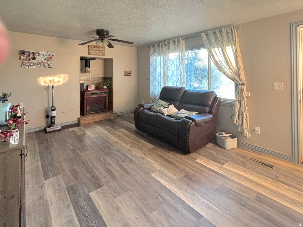 295 S 700 E Mt Pleasant, UT 84647