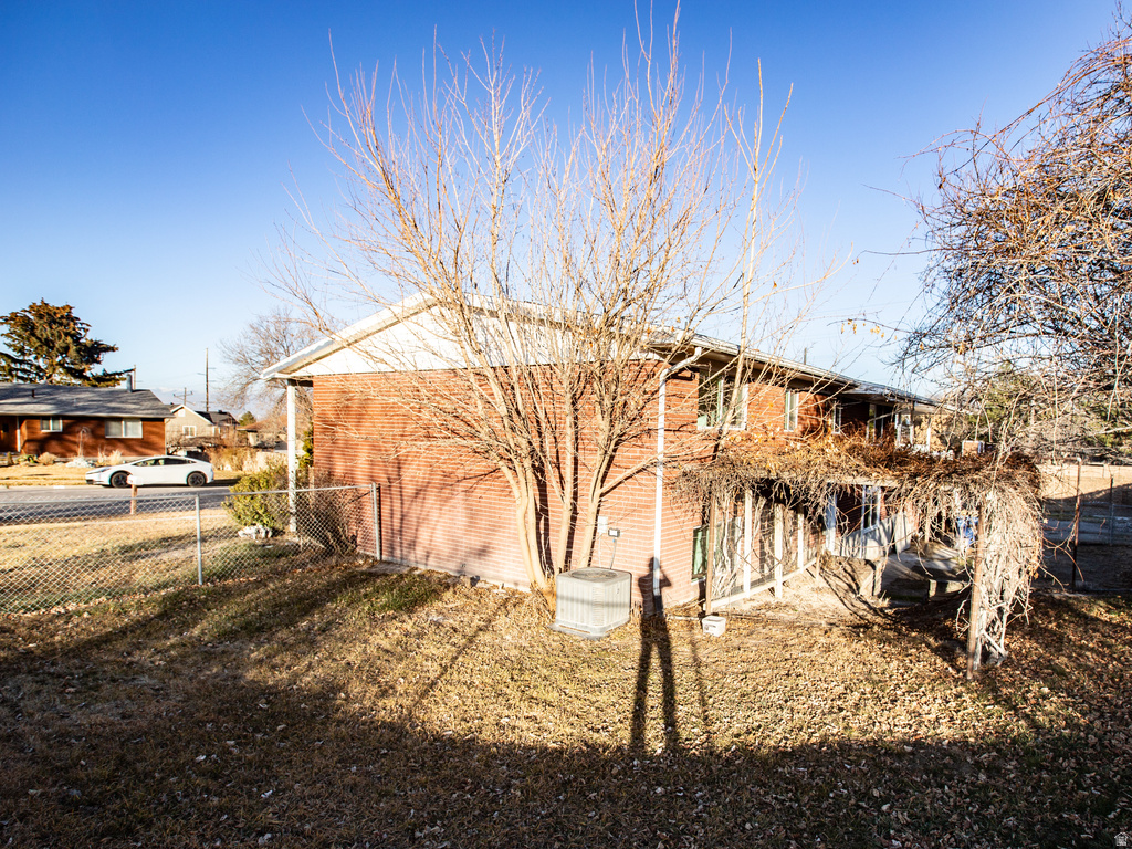 2721 W LOU JEAN AVE Taylorsville, UT 84129