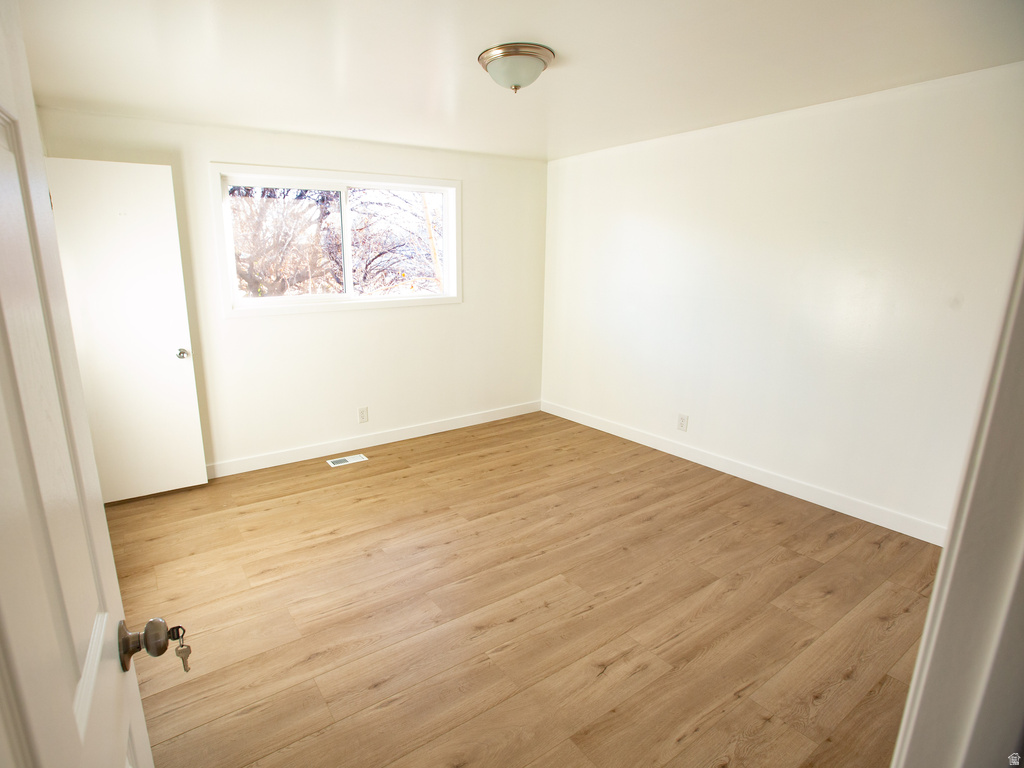 2721 W LOU JEAN AVE Taylorsville, UT 84129