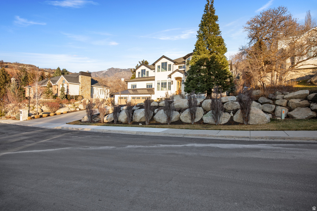 10043 S STONEWALL CT Sandy, UT 84092