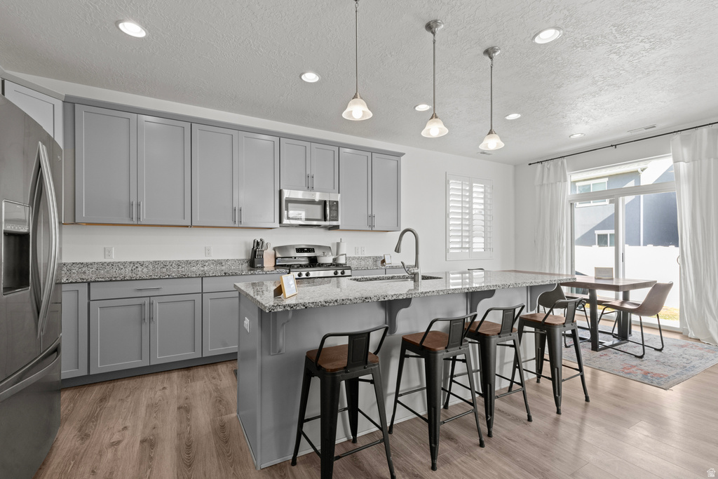 1912 W PARKVIEW DR Syracuse, UT 84075