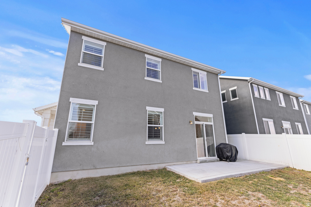 1912 W PARKVIEW DR Syracuse, UT 84075