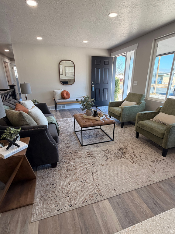 3970 S BONNIEWOOD DR West Valley City, UT 84119