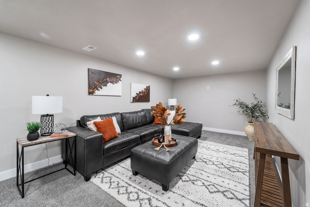 3970 S BONNIEWOOD DR West Valley City, UT 84119