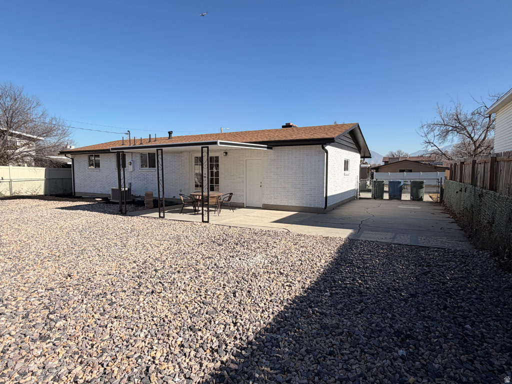 3970 S BONNIEWOOD DR West Valley City, UT 84119