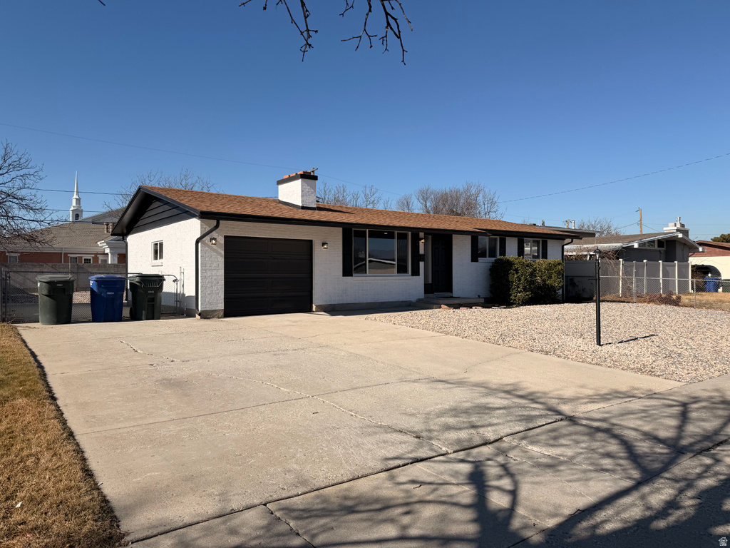 3970 S BONNIEWOOD DR West Valley City, UT 84119