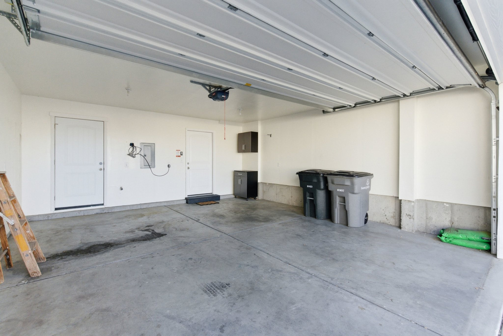 3657 W SUNRISE SKY LN South Jordan, UT 84009