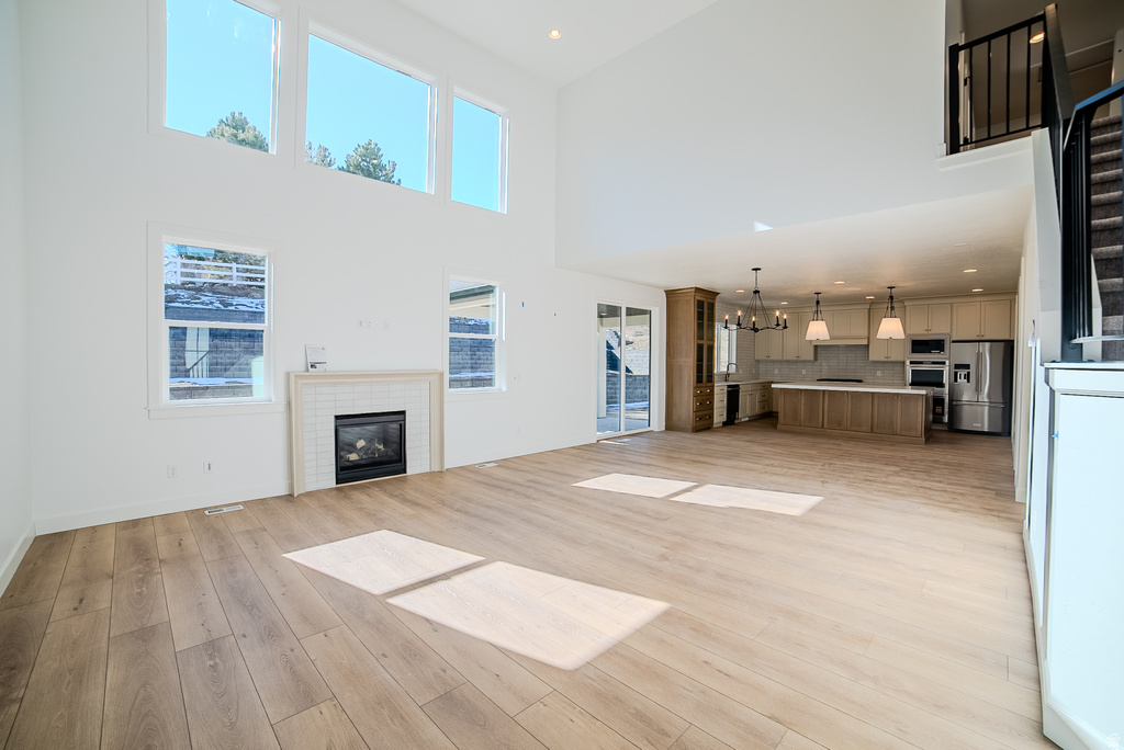 7177 W MOOREPARK PL #12 West Jordan, UT 84081