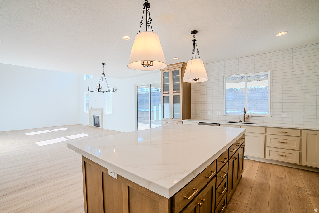 7177 W MOOREPARK PL #12 West Jordan, UT 84081