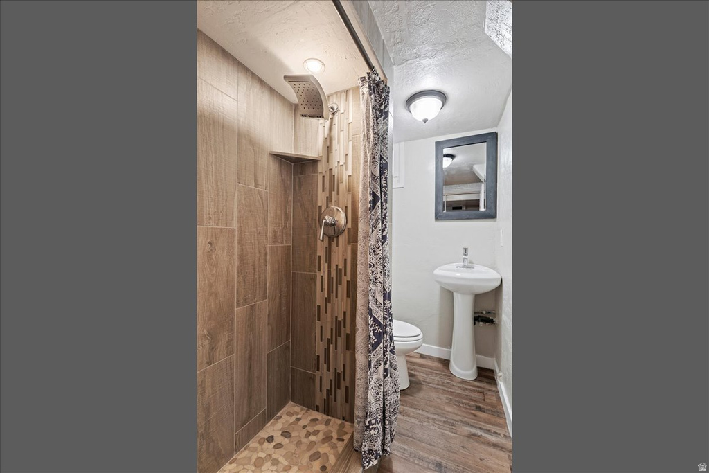 842 E 1000 S Clearfield, UT 84015