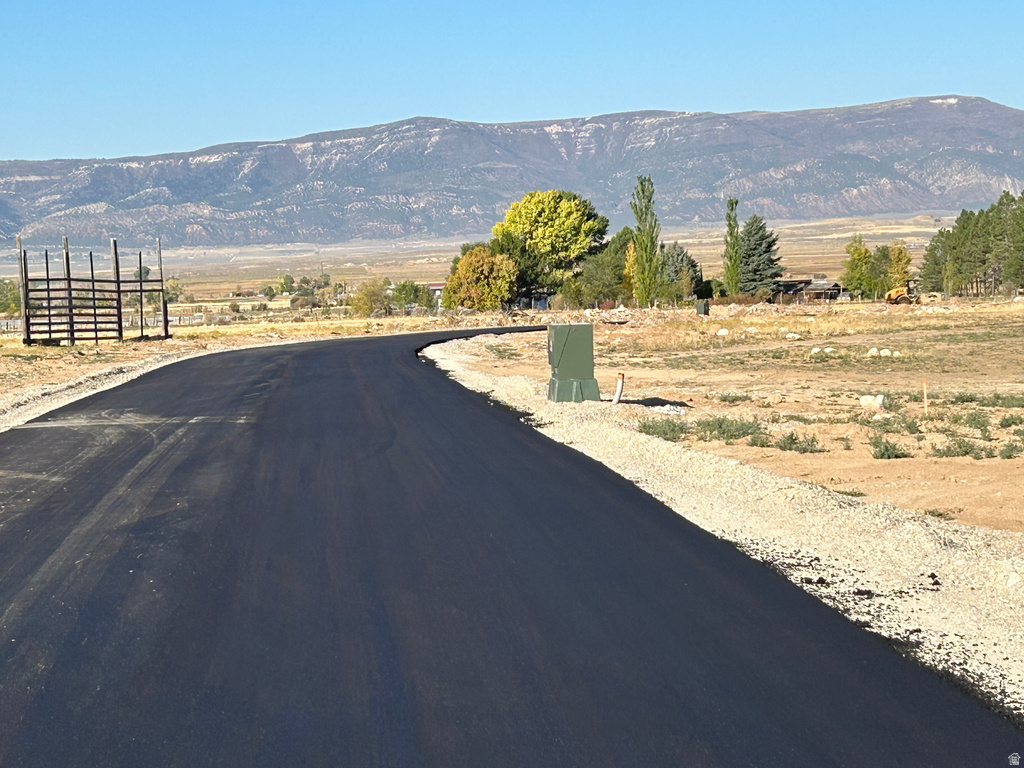 8111 E 15730 ST Spring City, UT 84662