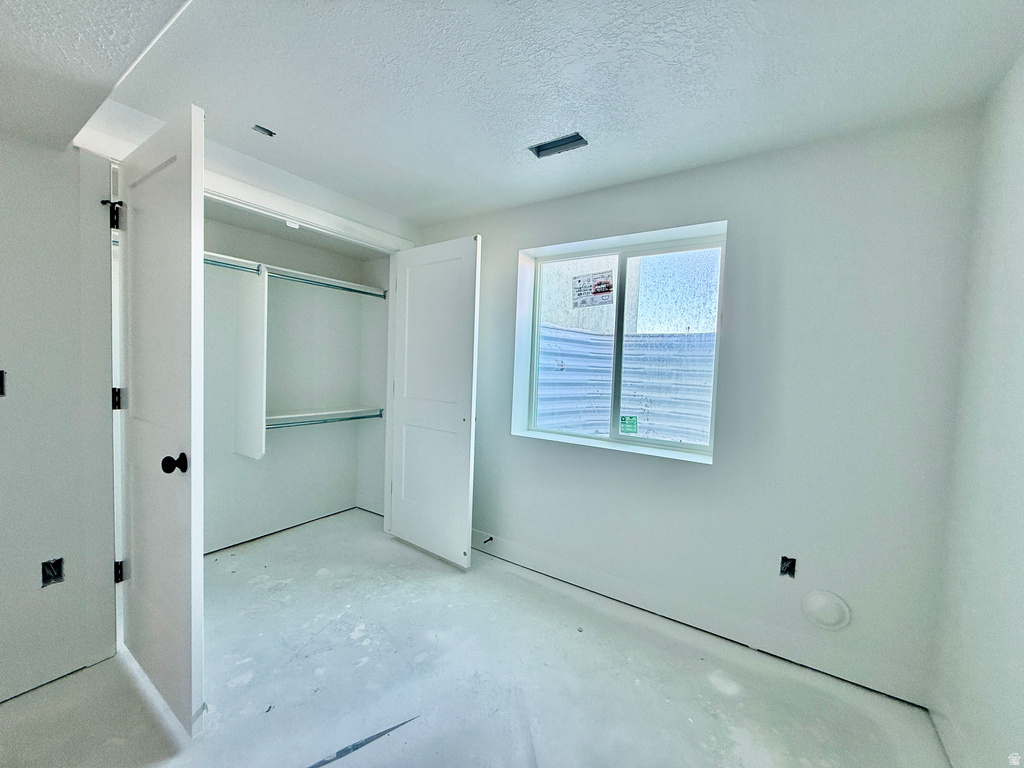 2830 W GUERNSEY LN #219 Plain City, UT 84404