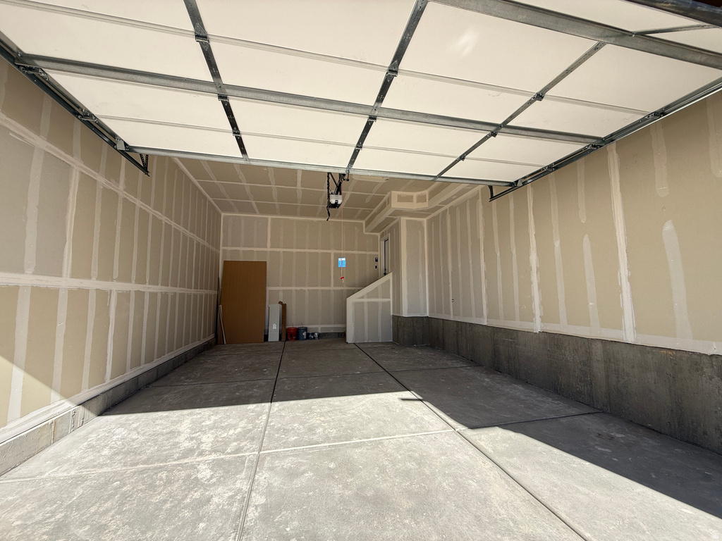 2830 W GUERNSEY LN #219 Plain City, UT 84404