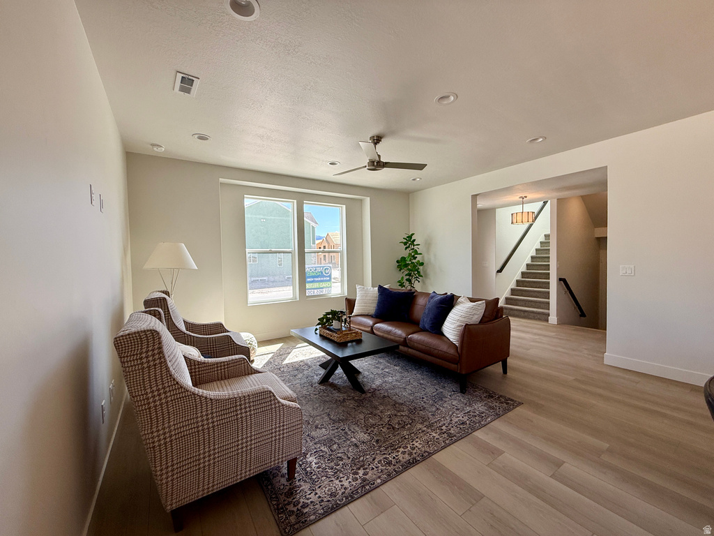 2810 W GUERNSEY LN #222 Plain City, UT 84404