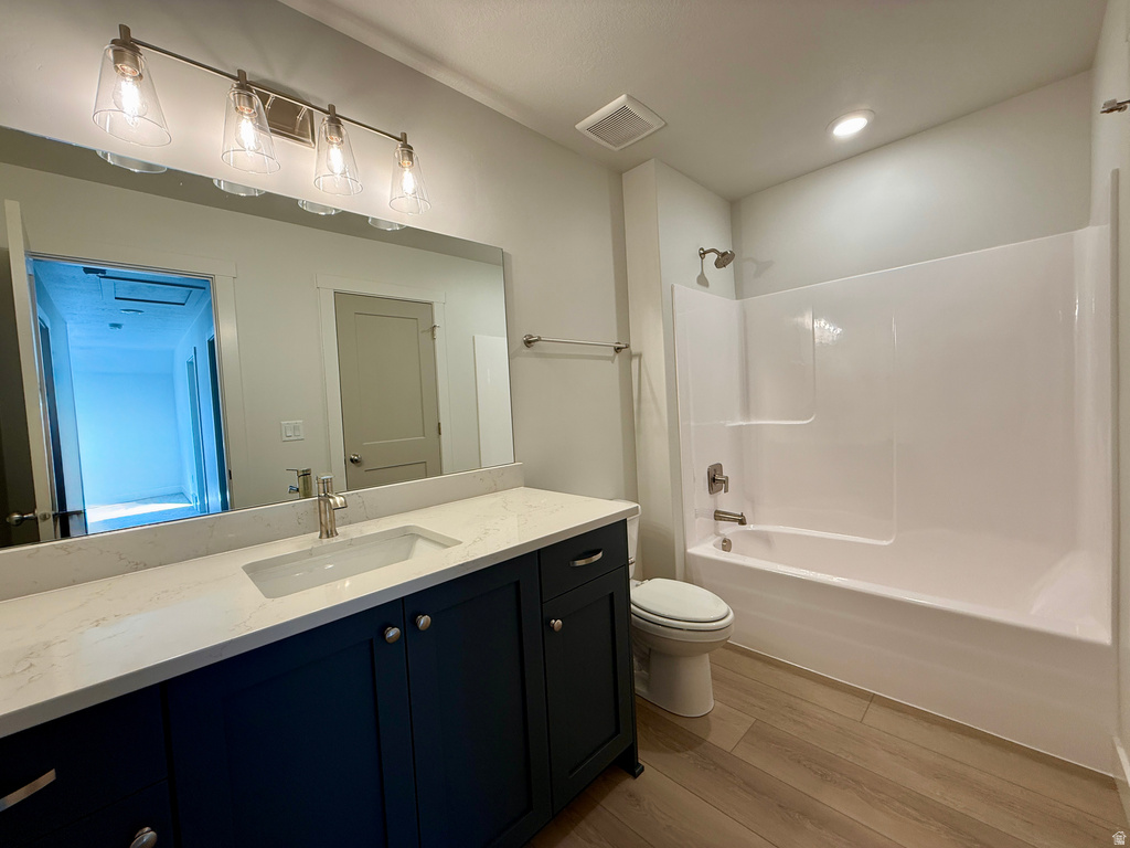 2810 W GUERNSEY LN #222 Plain City, UT 84404