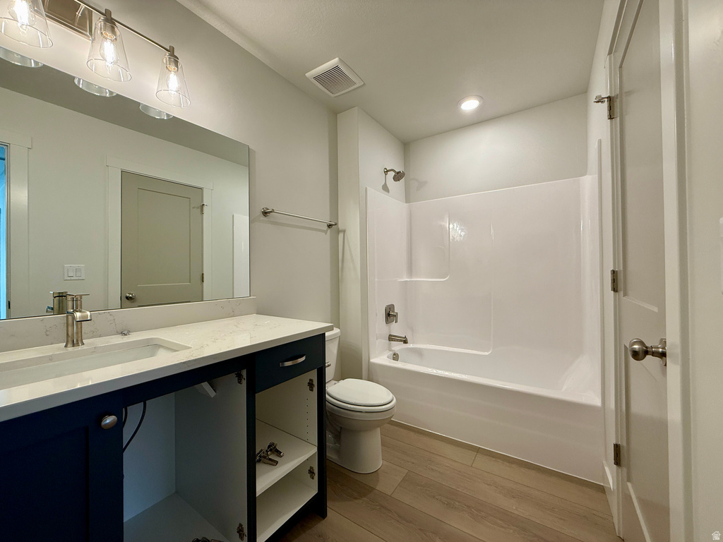 2810 W GUERNSEY LN #222 Plain City, UT 84404