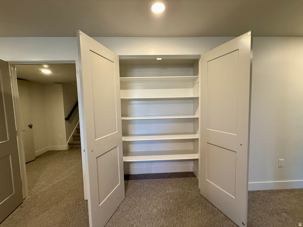 2810 W GUERNSEY LN #222 Plain City, UT 84404