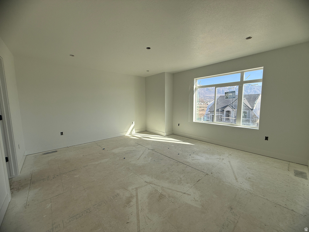 2810 W 2940 N #228 Plain City, UT 84404