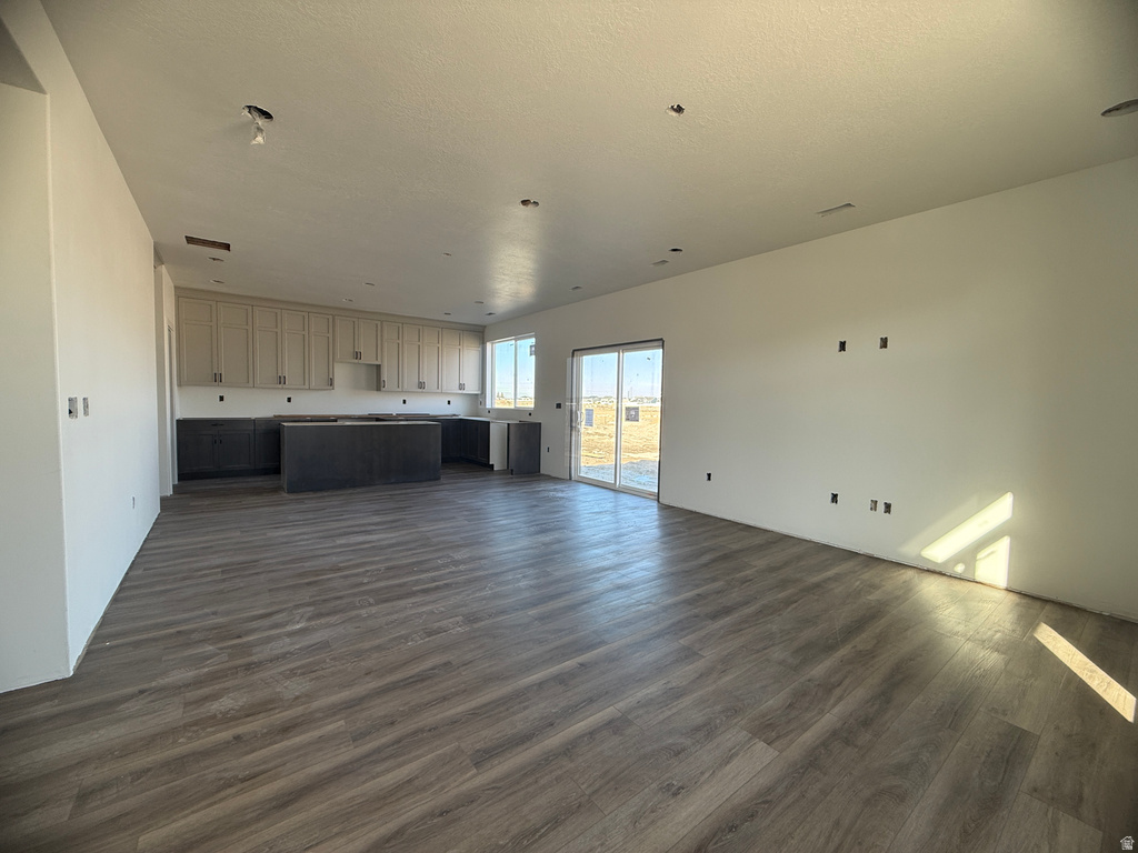 2810 W 2940 N #228 Plain City, UT 84404