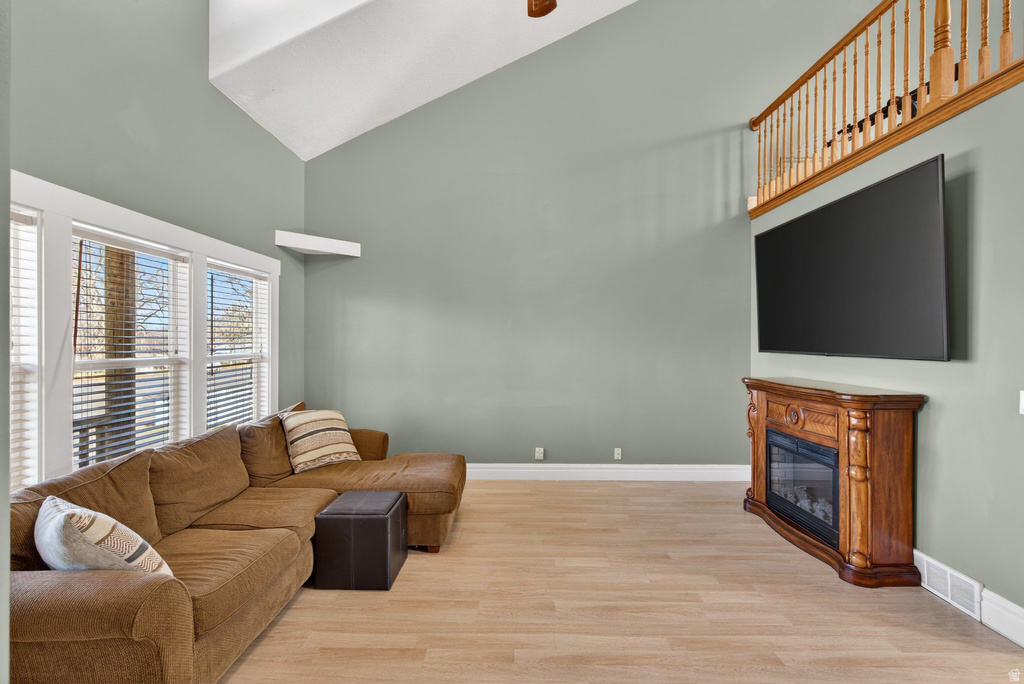 42 E 400 N Santaquin, UT 84655