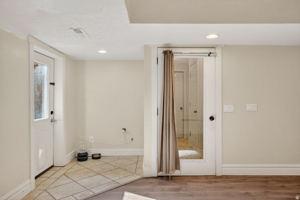 42 E 400 N Santaquin, UT 84655