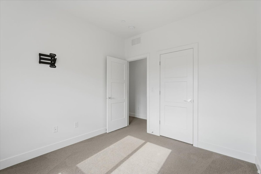 6996 S BROOKHILL Cottonwood Heights, UT 84171