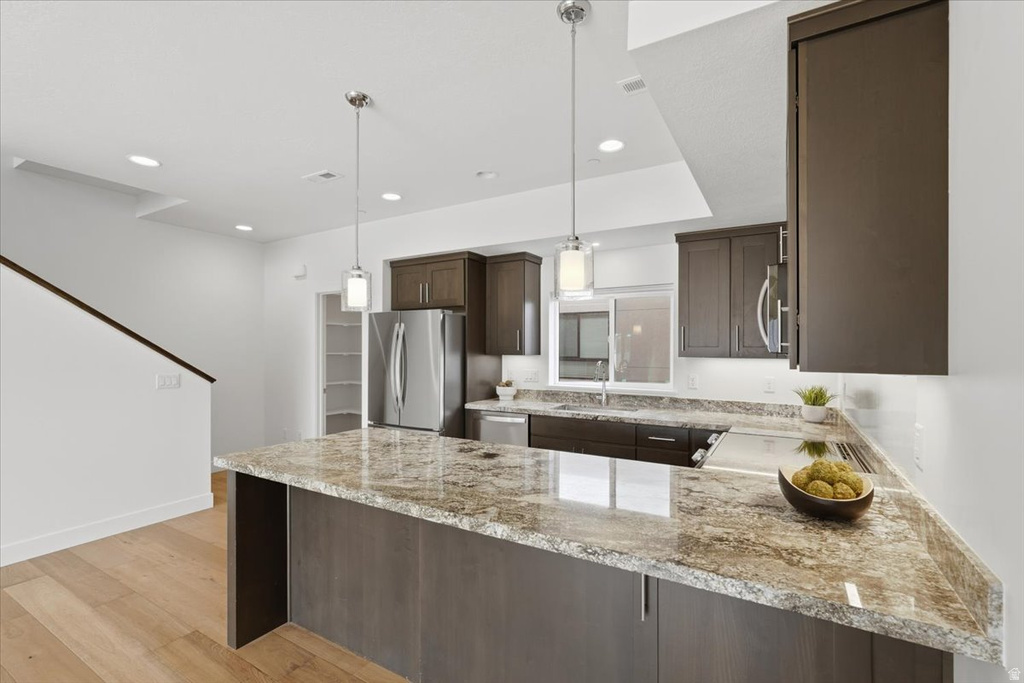 6996 S BROOKHILL Cottonwood Heights, UT 84171