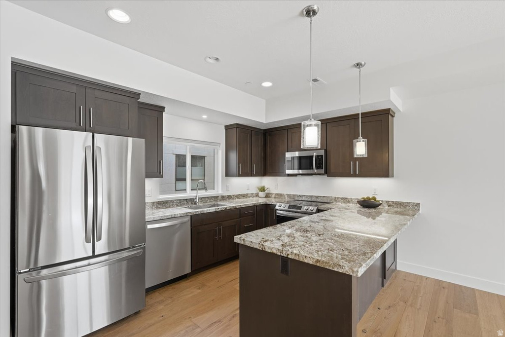 6996 S BROOKHILL Cottonwood Heights, UT 84171