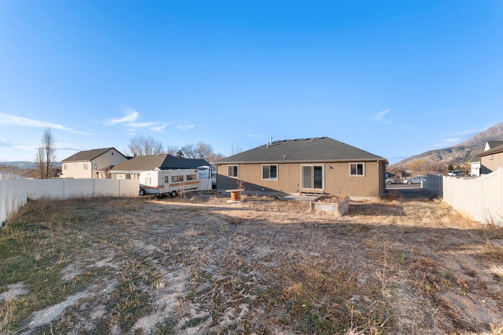 532 E 300 S Nephi, UT 84648