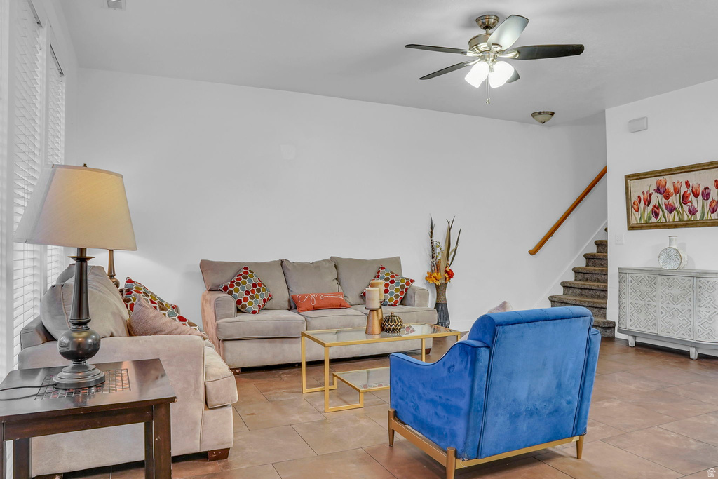 929 N FARMINGTON XING Farmington, UT 84025