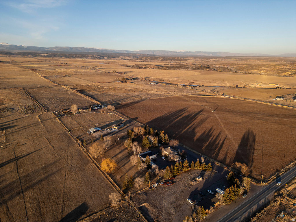 4063 N 15250 W Altamont, UT 84001