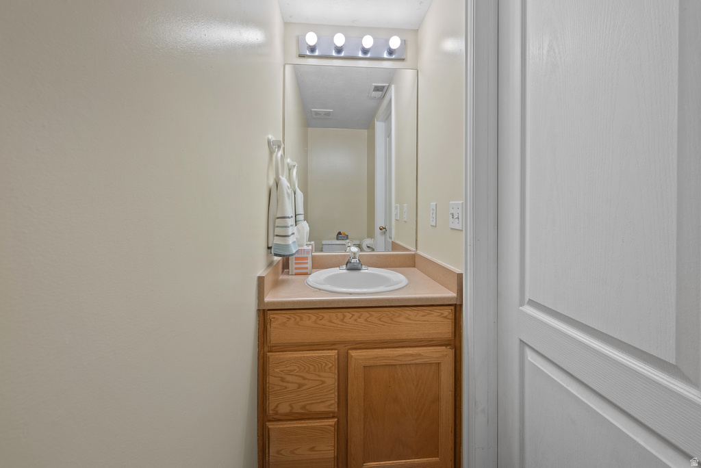 438 E 1480 N Tooele, UT 84074