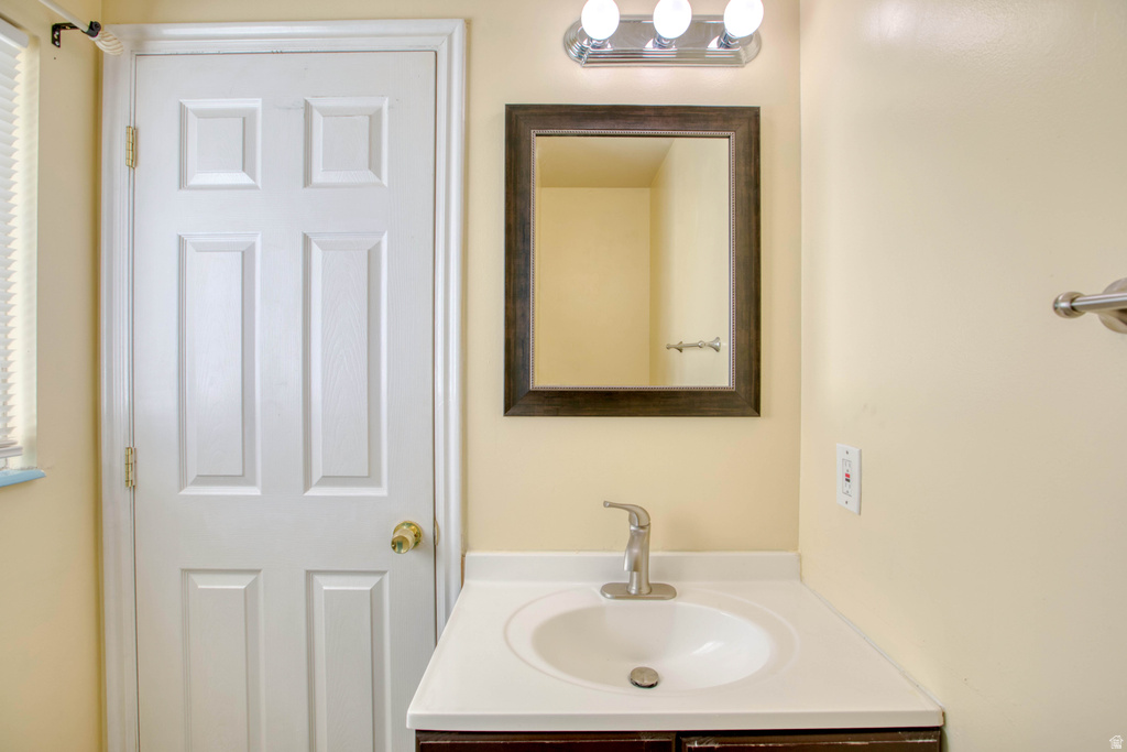 591 W 400 N Tooele, UT 84074