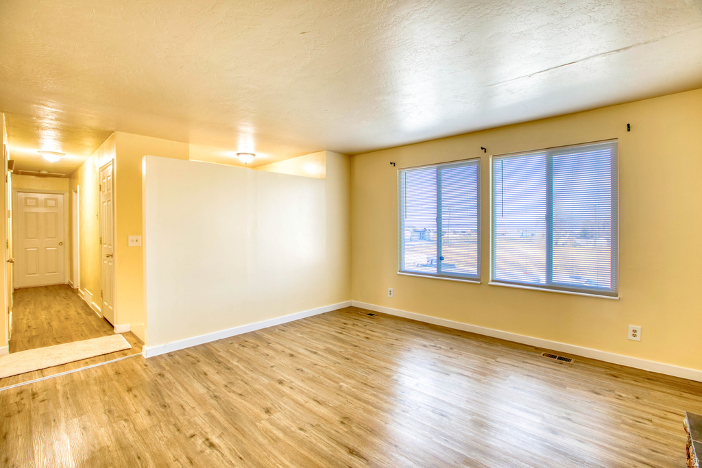 591 W 400 N Tooele, UT 84074