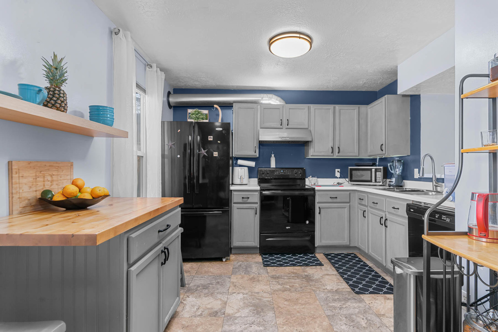 1294 GLENGYLE CT Salt Lake City, UT 84123