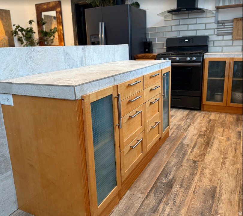 711 E 400 N Springville, UT 84663